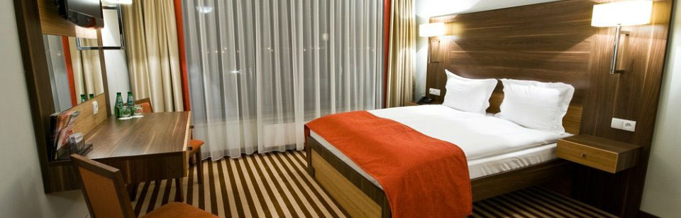 POZNANSKI hotellid Poznań'is, apartemendid, restoran, konverentsid Poznań'is