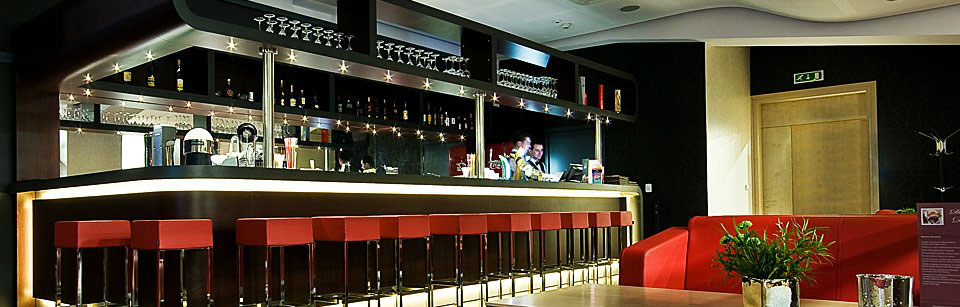 POZNANSKI hotellid Poznań'is, apartemendid, restoran, konverentsid Poznań'is